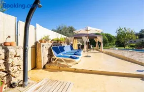 Luxurious Home In Sineu - Image 2