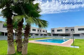 Chalet moderno con piscina en Mont - roige Bahia - Image 2