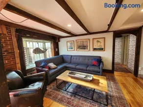 The Orca Suite- Bearskin Neck Rockport- Steps to all - Image 1