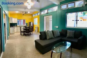 Beachside 2BR Apartment with Shared Pool in Oaxaca - Image 3