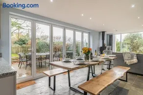 The Cottage - Image 4