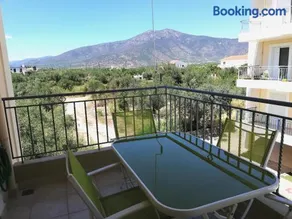 Efi Apartment - Image 3