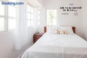 Shantell Boutique Apartments - Image 1