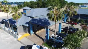 Regency Inn & Suites Beaumont - Image 2