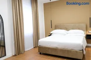Aroma Apartment, Maschio Angioino-Porto Di Napoli - Image 1
