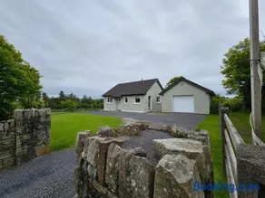 Hill house Westport - Image 2