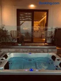 Zoe’s sea view - Image 2