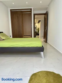 Spacious Simple Cosy Appartement - Image 2