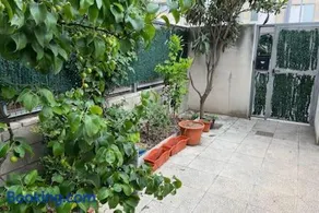 Amplia casa con jardín y terraza - Image 2