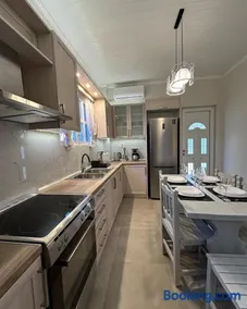 Diamond Suite - Image 2
