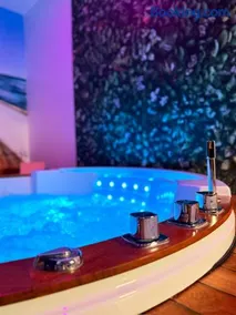 L'Évasion des Sens - Spa Sauna Hammam Jacuzzi - Image 2
