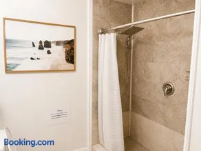 Modern Private Suite, Near Disneyland and LAX - Image 3