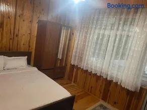 UZUNGÖL Nehir kenarında Doğa içinde merkezi 3 yatak odalı Büyük SUİTE Daire - Image 3