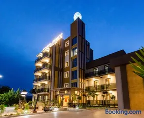 HOTEL FINIX CASINO - Image 1