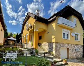 Bükki Villa - Image 2