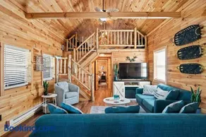 Lake-Side Log Cabin close to Ark Encounter - Image 2