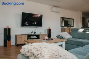 Deniro Apartment - Image 2