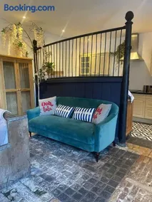 The Coach House - Image 5