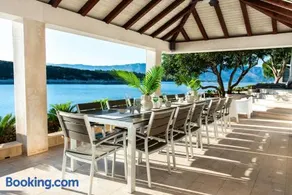 Seafront Villa - Villa Orasija - Image 2
