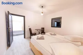 Moon House - Image 3