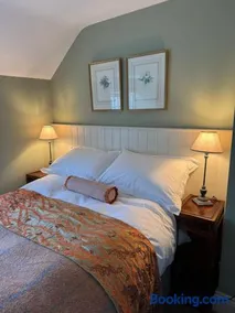 Woodward Farm House - Image 5