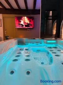 L'Etreinte, gîte de charme avec jacuzzi intérieur et sauna - Image 2