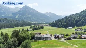 Wohlfühlhotel Frohsinn - Image 1