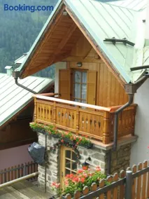 B&B Mary - Image 2