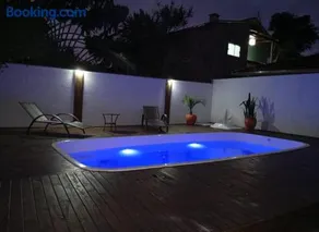 Partiu Praia SC- Piscina, Ar condicionado, wi-fi, duas quadras da praia e centrinho - Image 2