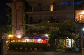 Kalypso Hotel - Image 4