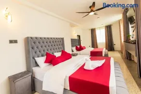 John's Place - Image 3