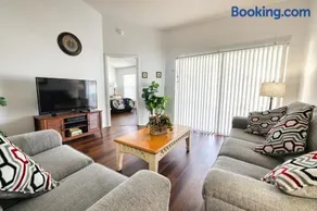Clear Creek 3 Bedroom Home Private Pool 15 Min to Disney - Image 3