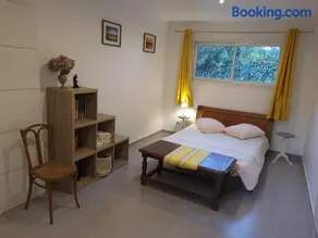 Sous le vieux figuier, chambre double indépendante - Image 1