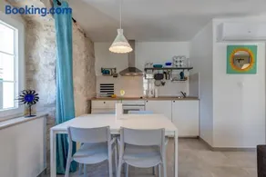 House Riva - Image 2