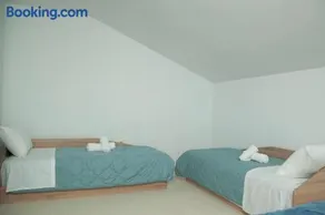 Modern Apartment Close To Milos ton Xotikon - Image 2
