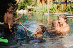 Kalyssa Beach Bungalows - Image 5