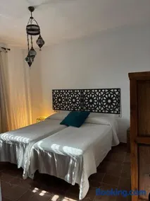 Casa de la Alberzana - Image 1