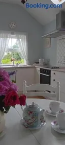 Rose Cottage - Image 2