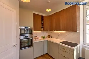 Appartement Montagnon - Les Suites du Palais - Classé 4 étoiles, parking privé, vue cathédrale, 3 chambres - Image 5
