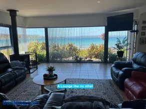 Frogmouth Cottage- Live on The Beach Experience - Image 3