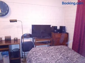 1 a 2 hab, baño privado, estaciona int y ext, Wifi, Cable, en Condominio - Image 3