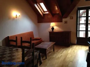Apartaments Pirinenc - Image 4