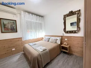 Casa Mia - Image 1