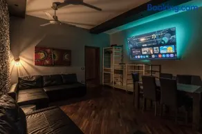 Sapphire Apartment - Image 4