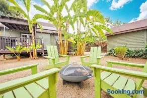 Inviting 3BR Home with Porch & Greenery - Image 3
