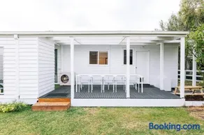 Beachside at the Bay - Image 3