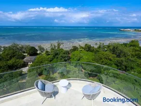 Luxury Studio with amazing Rooftop pool near the beach - Image 2