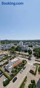 LAMAR SUITES Seafront Apartments - Image 3