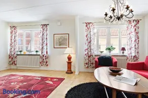 Charming townhouse - Image 4
