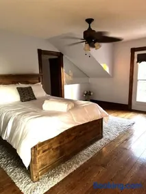 Farmhouse Resort - Image 5